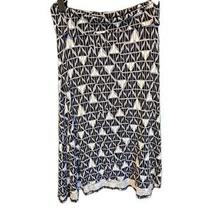 LuLaRoe Womens Geometric Design A line Skirt, Size Small